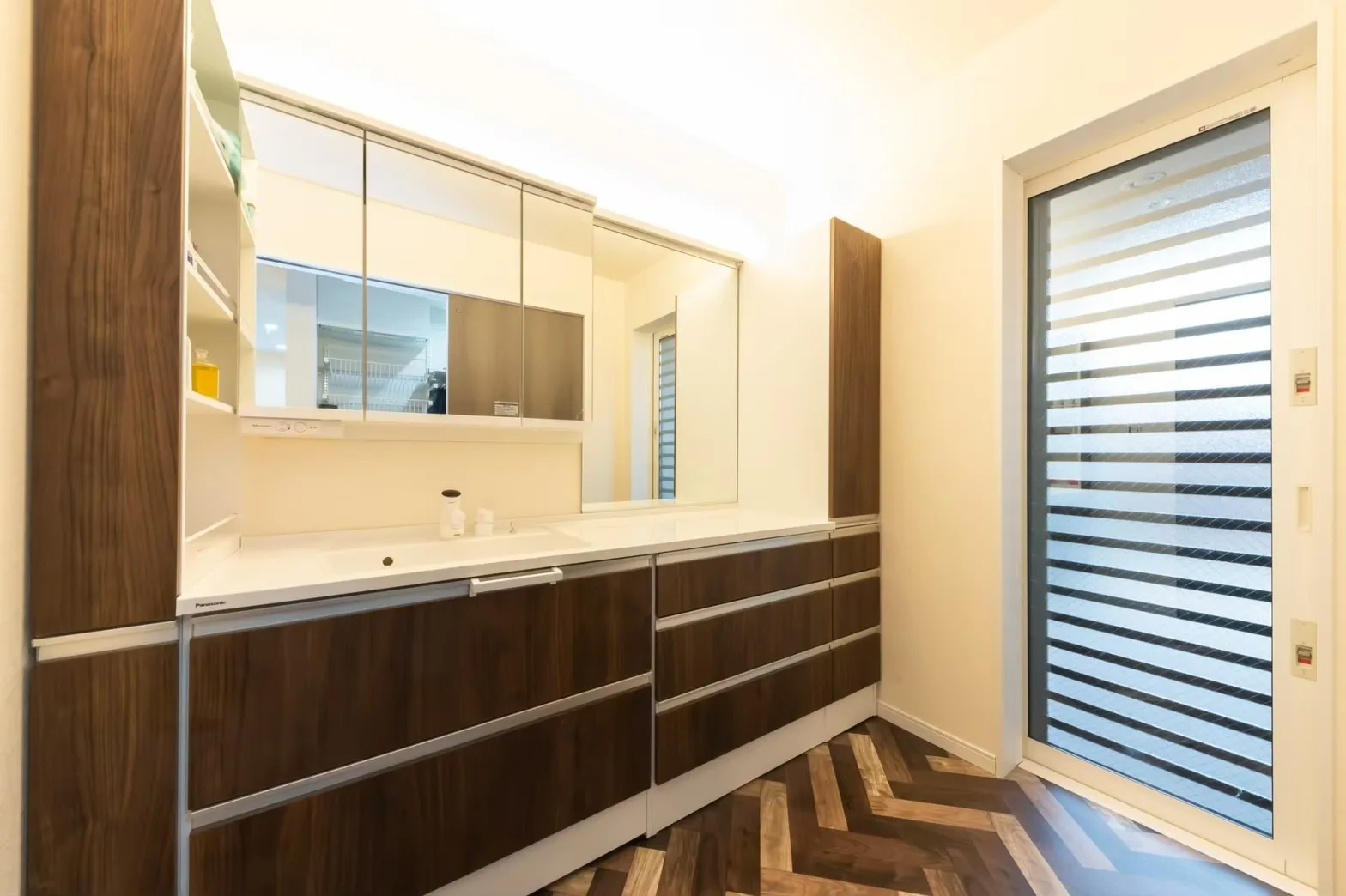 大阪府寝屋川市